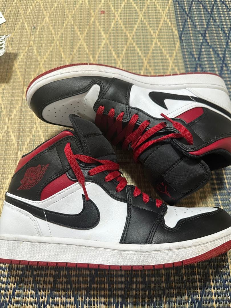 Nike Air Jordan 1 ミッド ジムレッド黒/白/赤