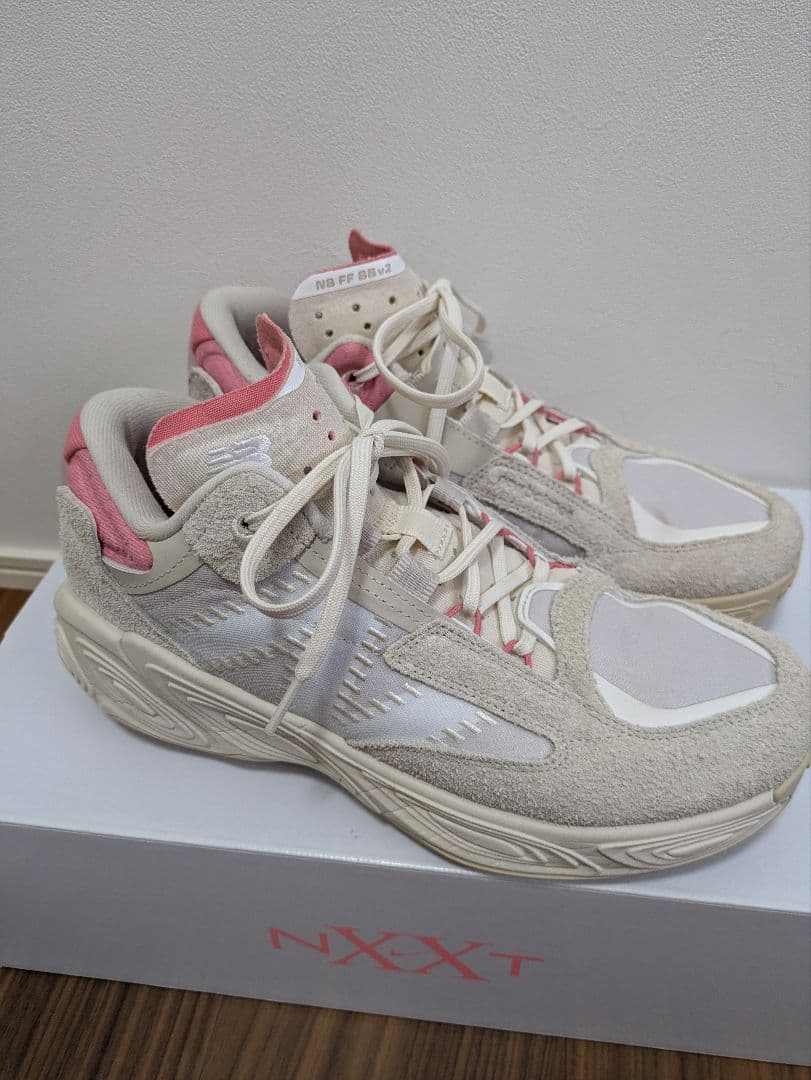 ニューバランス　Fresh Foam BB v2　バスケットボール　バッシュ
