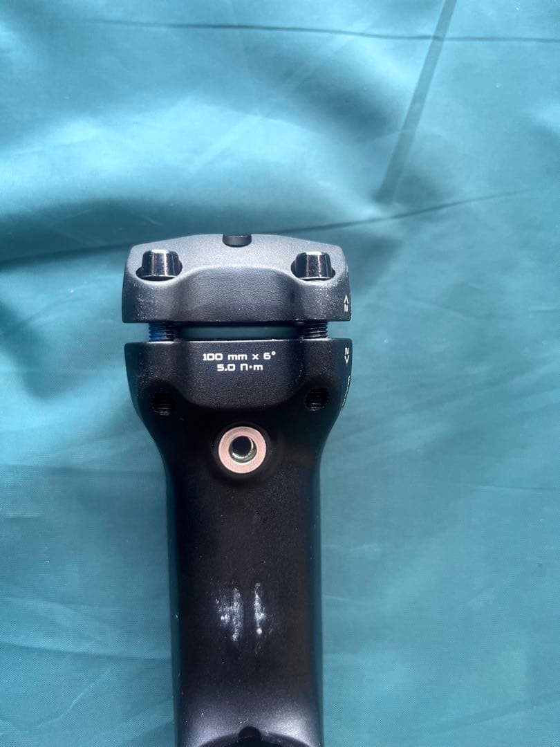 Specialized tarmacステム 100mm x 6°