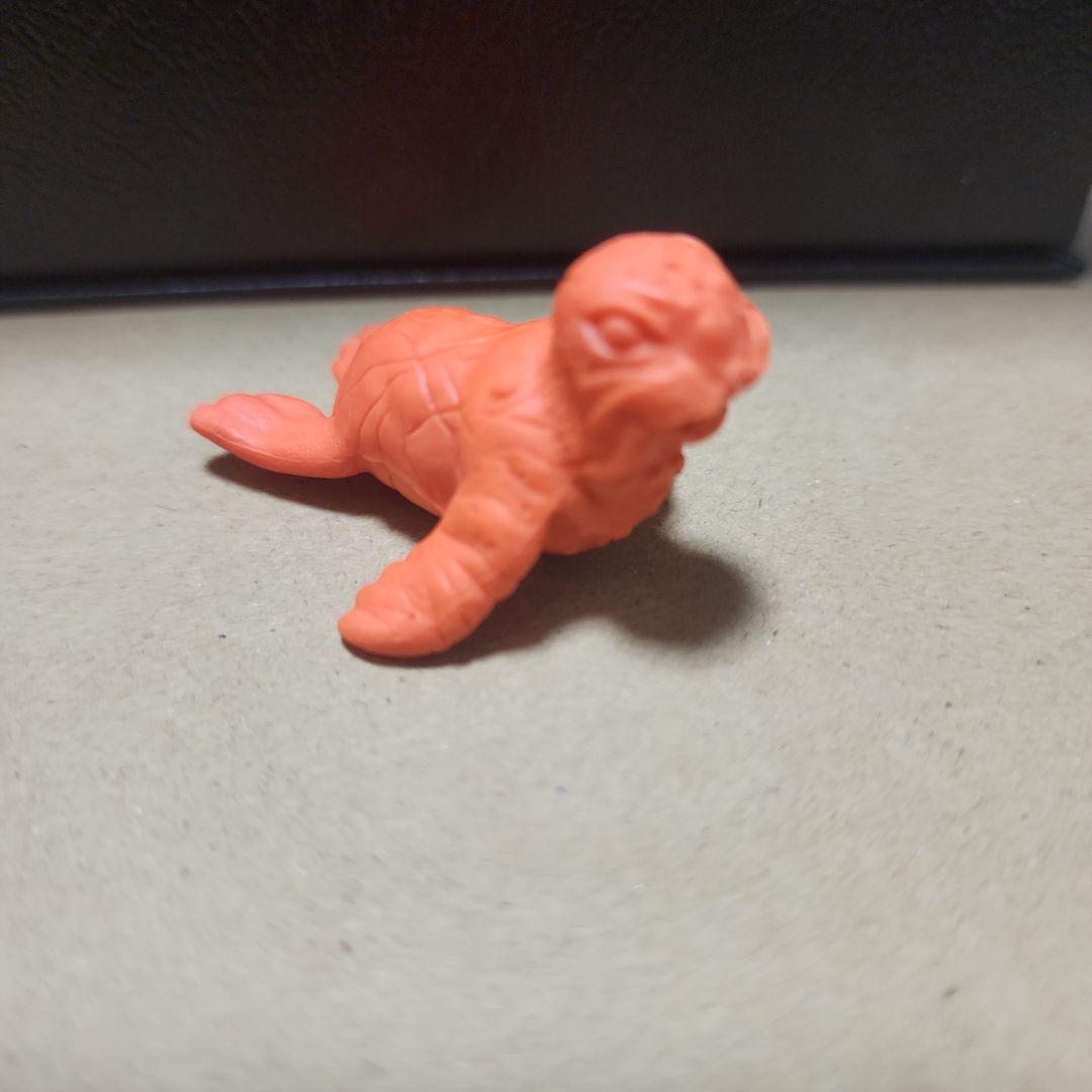 ウルトラ怪獣消しゴム　トドラ　ポピー
