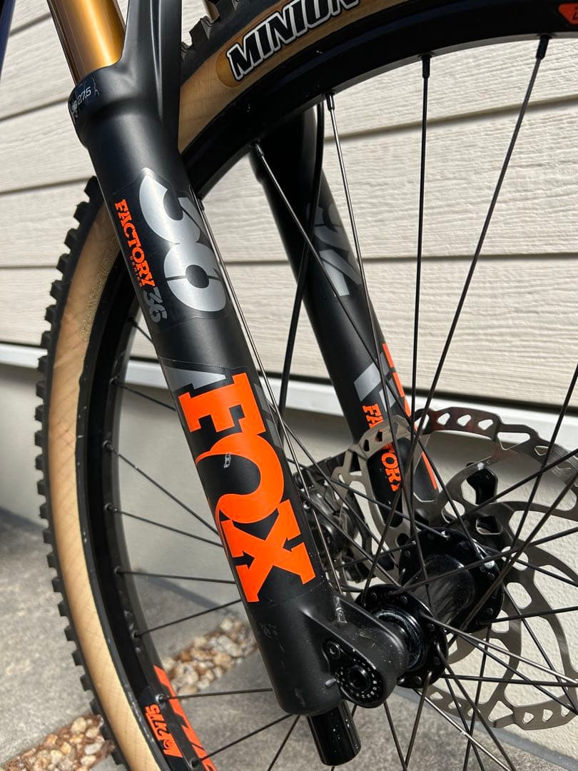 【超美品】MONDRAKER DUNE M size モンドレイカー