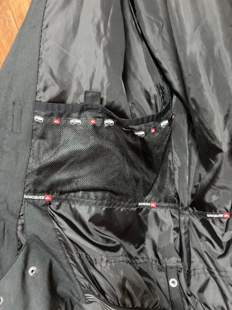 QUIKSILVER スノーボードウェア上下セット　おまけ付き　BURTON