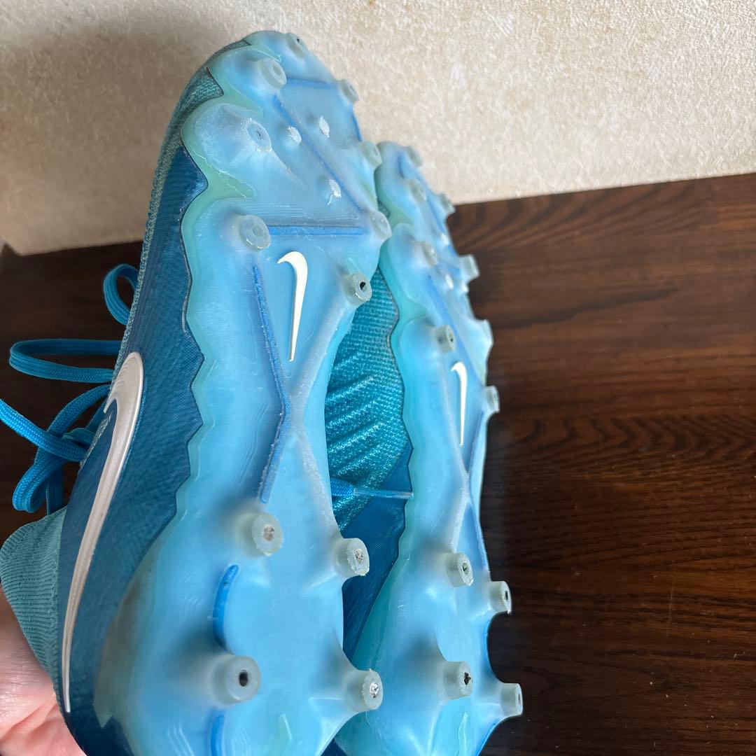 Nike Phantom Luna サッカースパイク　25cm