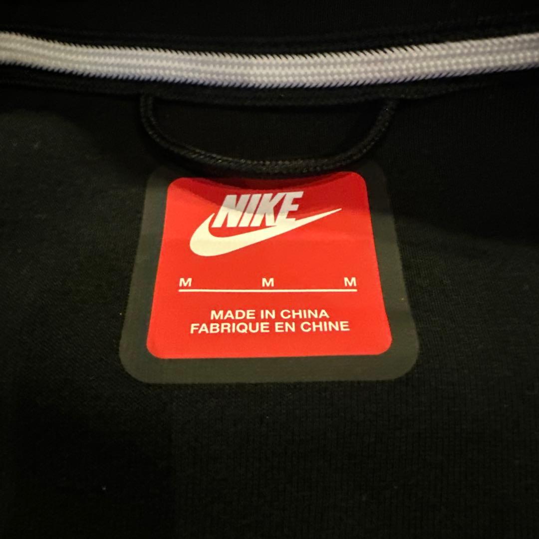 NIKEテックフリース M