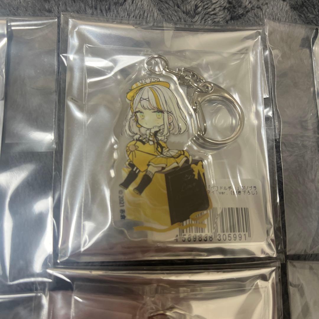 バラ売り不可　赤倉　チョコケーキ6姉妹　アクリルキーホルダー　コンプリート