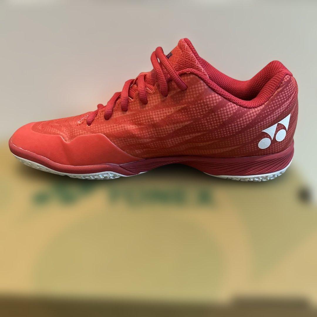 【超美品】ヨネックス　バドミントンシューズ　エアラスZメン　26センチ