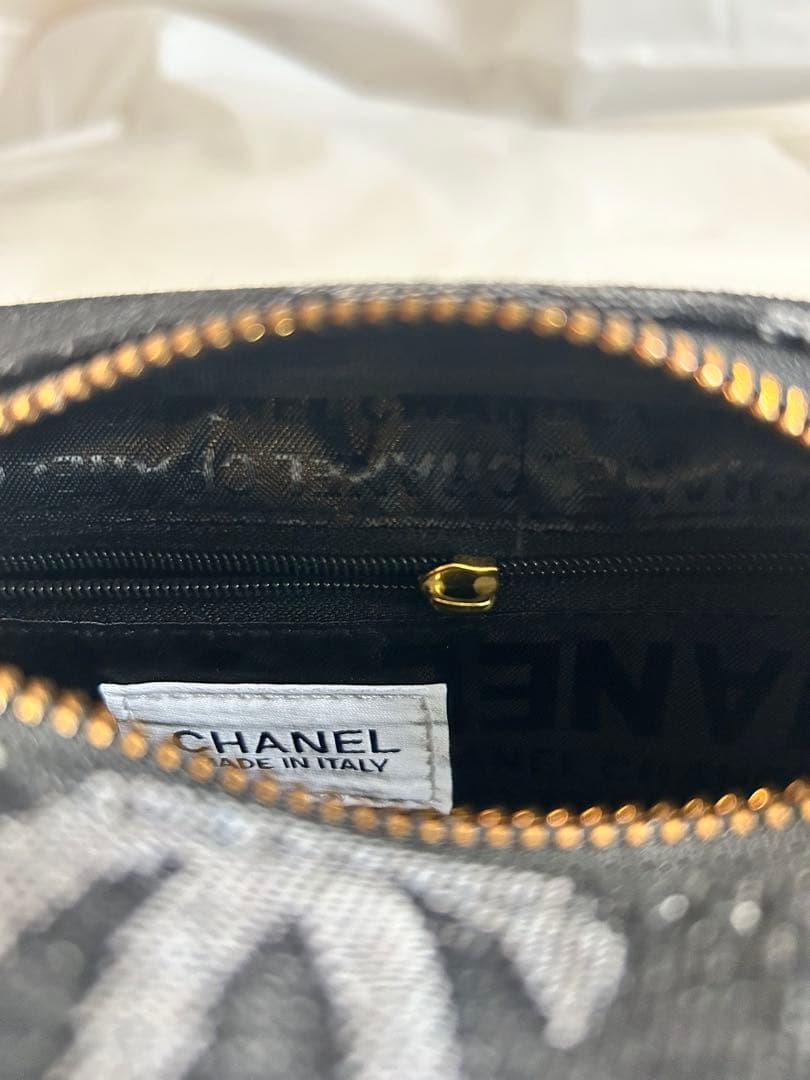 CHANELシャネル　ノベルティ デニム ショルダーバッグ　未使用品