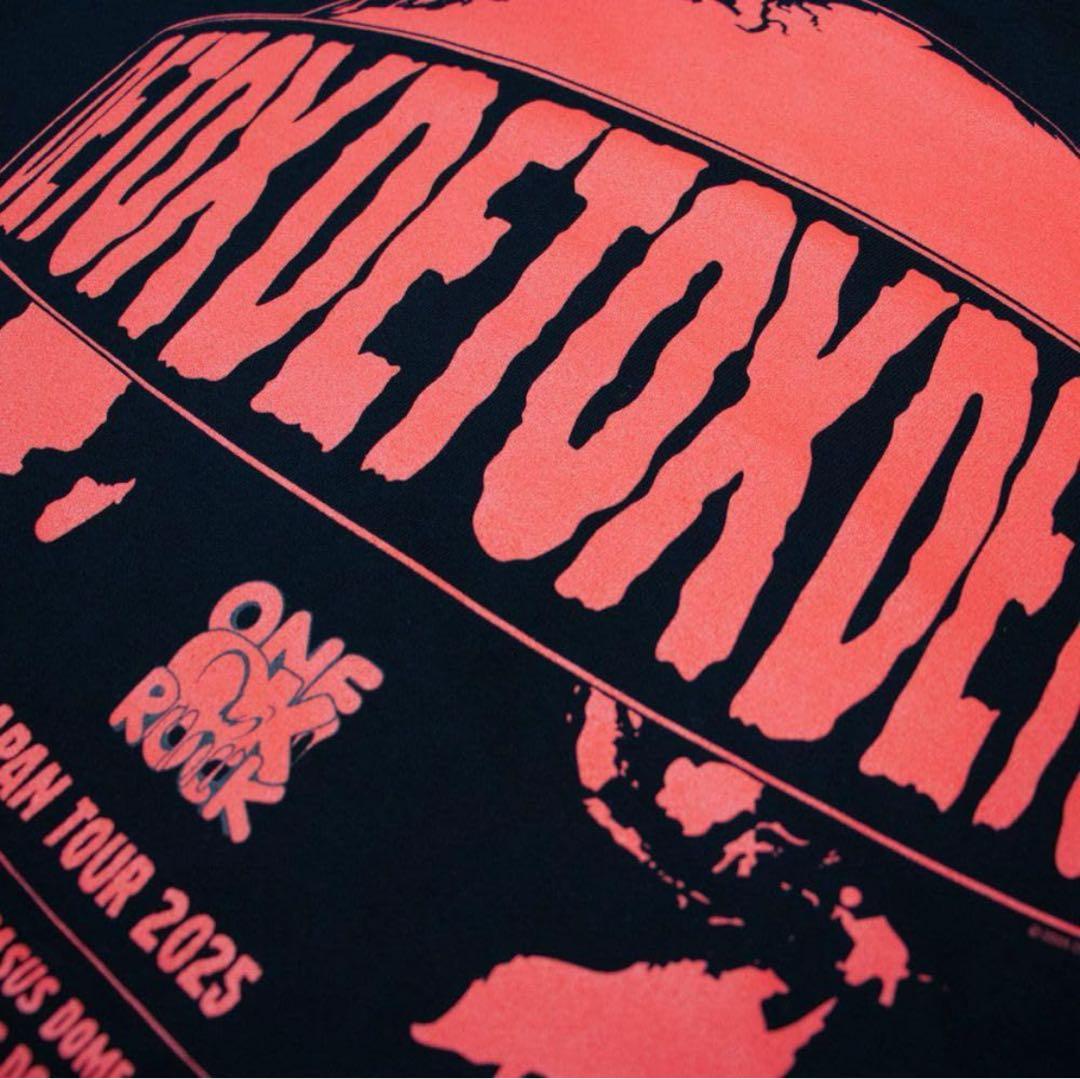 【新品】ONE OK ROCK DETOX 2025 ツアー Tシャツ XL