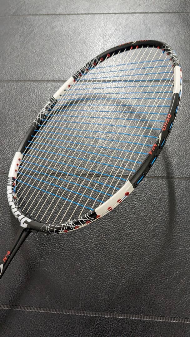 ラケット PACIFIC REVO N4 4U