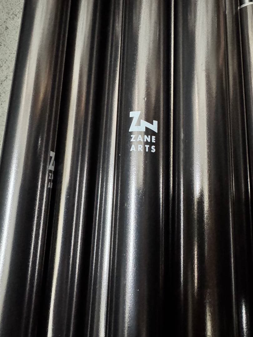 ZANE ARTS（ゼインアーツ）の GEU（ゲウ）