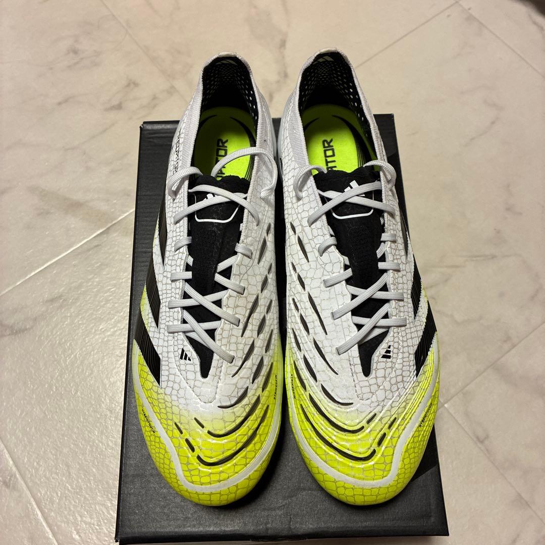 アディダスサッカースパイク プレデターエリートFG