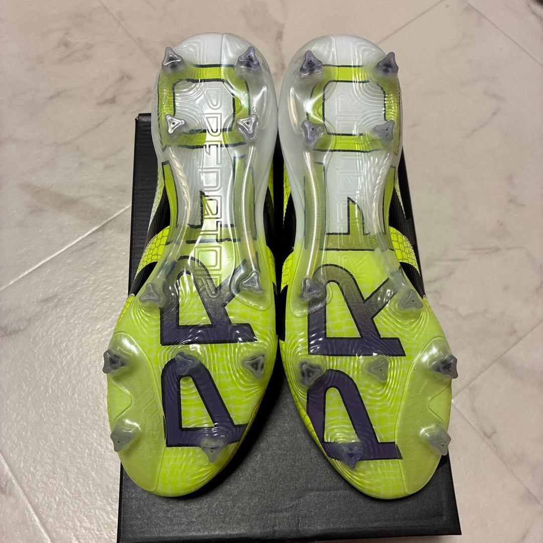 アディダスサッカースパイク プレデターエリートFG