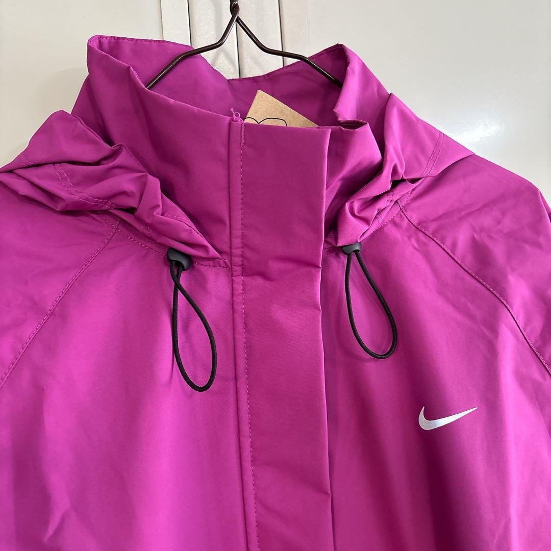 【新品】NIKE ランニング ジャケット ウインドブレーカー M