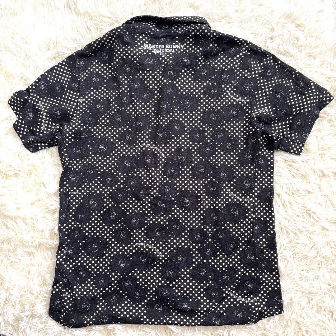 【新品同様】マスターバニーエディション　花柄　ロゴ　刺繍　半袖　ポロシャツ　XL