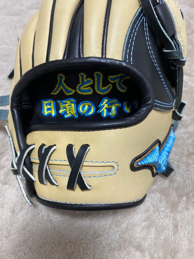 ミズノプロ軟式オーダーグラブ限定ラベル