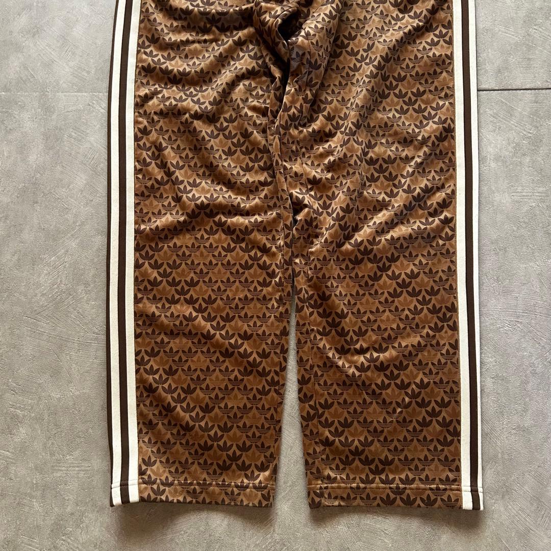 ウォーキング・ランニングウェア adidas monogram track pants y2k brown