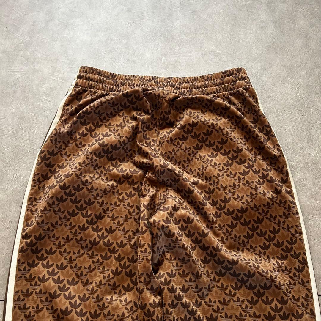 ウォーキング・ランニングウェア adidas monogram track pants y2k brown