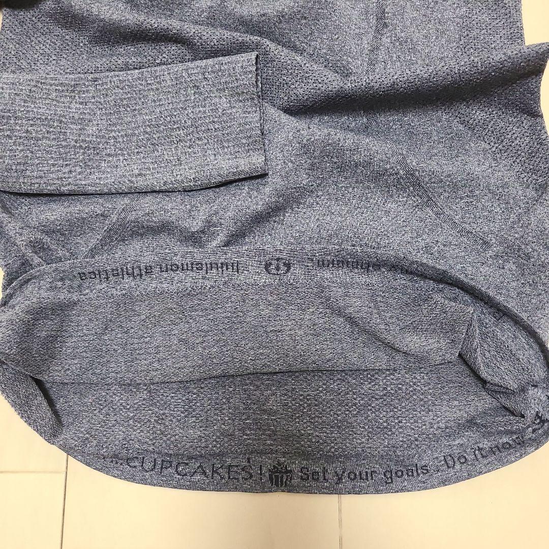 ルルレモン　Swiftly Tech　1/2 Zip　長袖