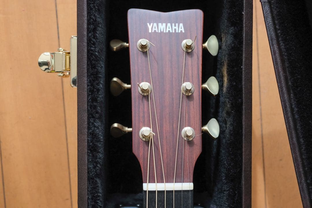 Yamaha LS26 ARE ヤマハ アコースティックギター