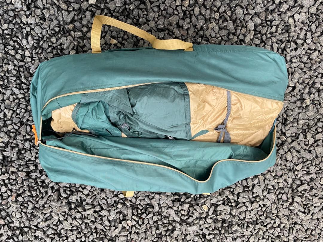 Coleman キャンプテント 3〜4人用　格安