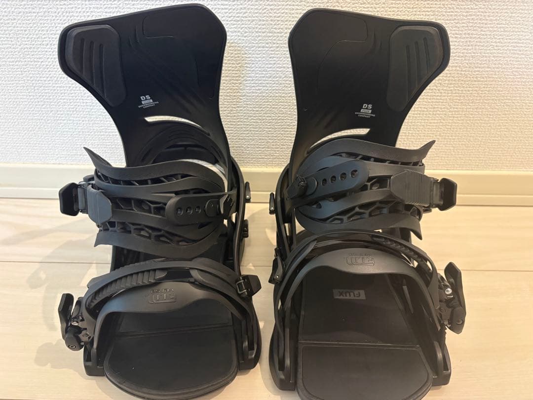 FLUX DS 24-25 フラックス　スノーボード ビンディング Sサイズ
