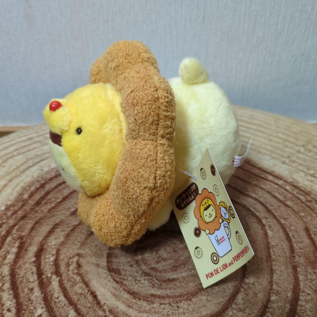 サンリオ　ポムポムプリンぬいぐるみ