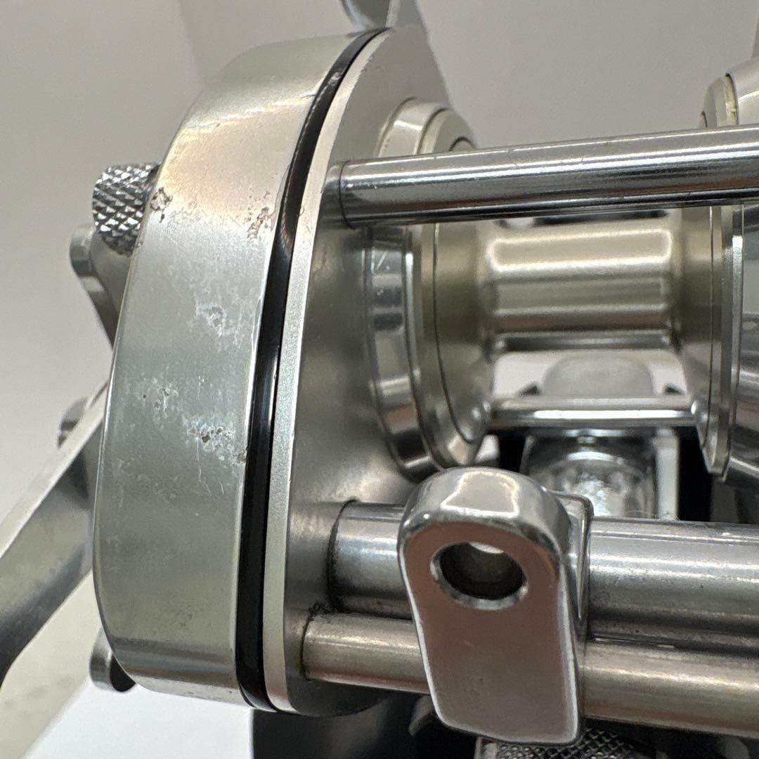 SHIMANO Bantam 100 ベイトリール