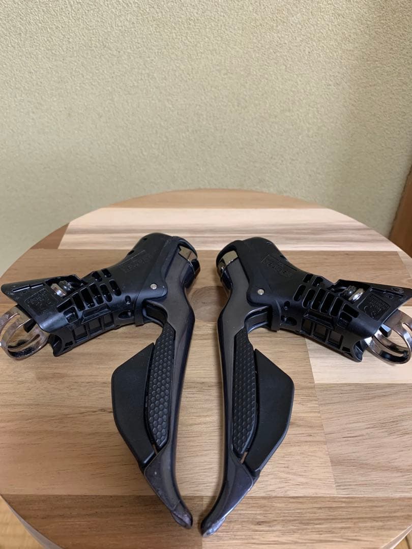 st-r8050 di2 stiレバー　shakesブラケットカバー付き