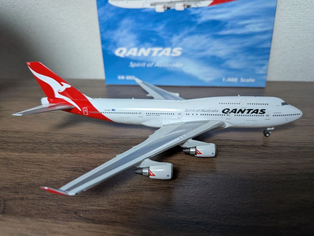 航空機・ヘリコプター PHOENIX QANTAS B747-400ER VH-OEE 1/400