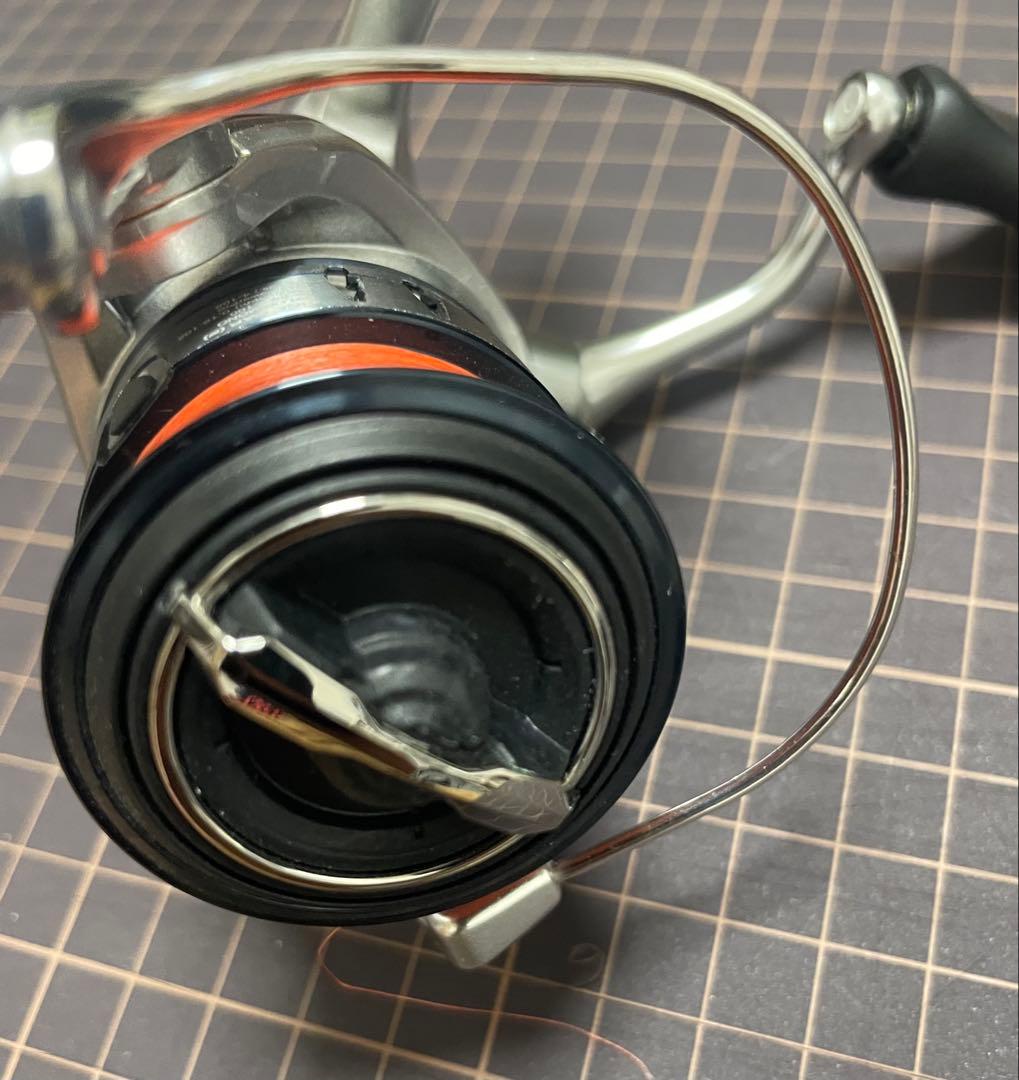 SHIMANO STRADIC C2000Sスピニングリール