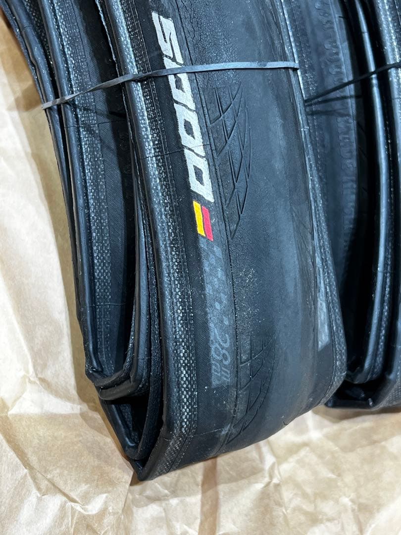 コンチネンタルグランプリ5000 28c 2本セット