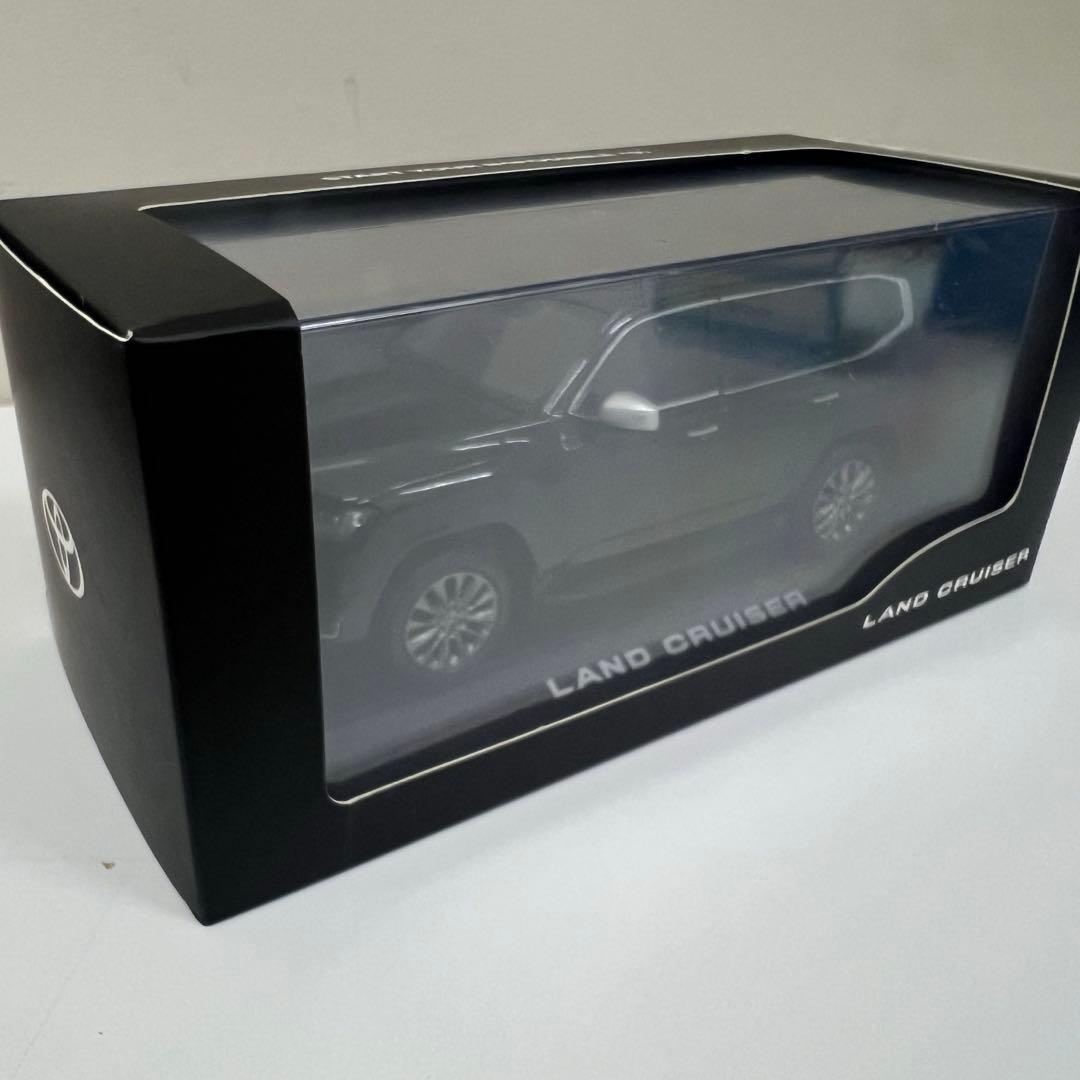 【新品未開封】トヨタ　ランドクルーザー　1/30スケール ミニカー　非売品