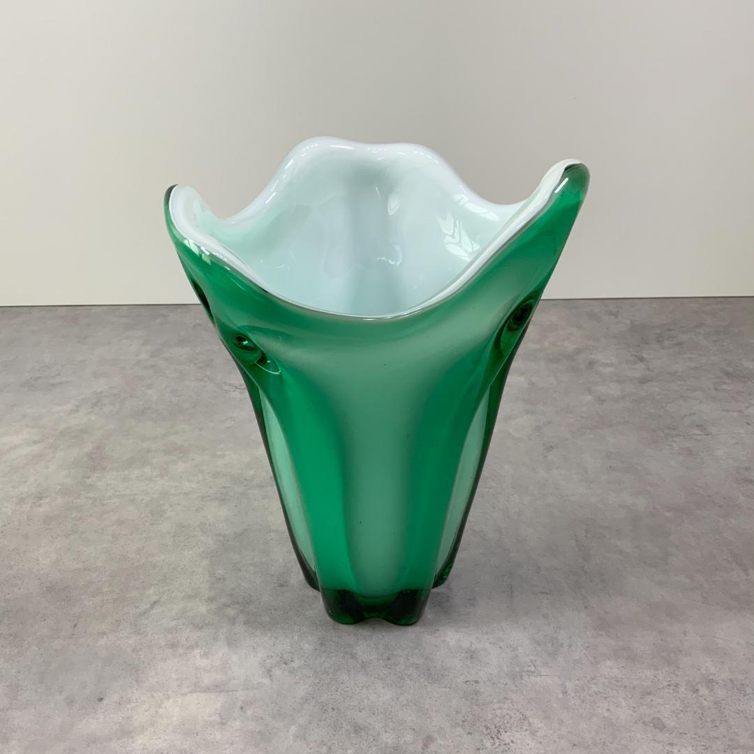 ジャパン ヴィンテージ ガラス ベース グリーン 緑 花器 花瓶 ビンテージ