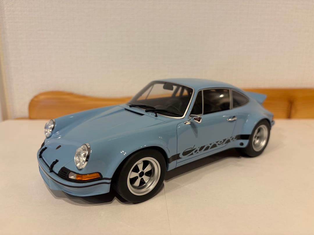ポルシェ911 Carrera RS2.7ミニカー1/18