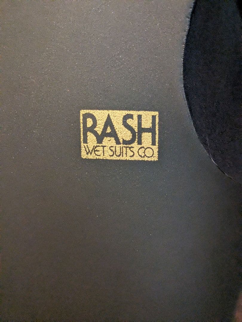 美品　RASH ウェットスーツ ブラック フルスーツ　既製　L-XL