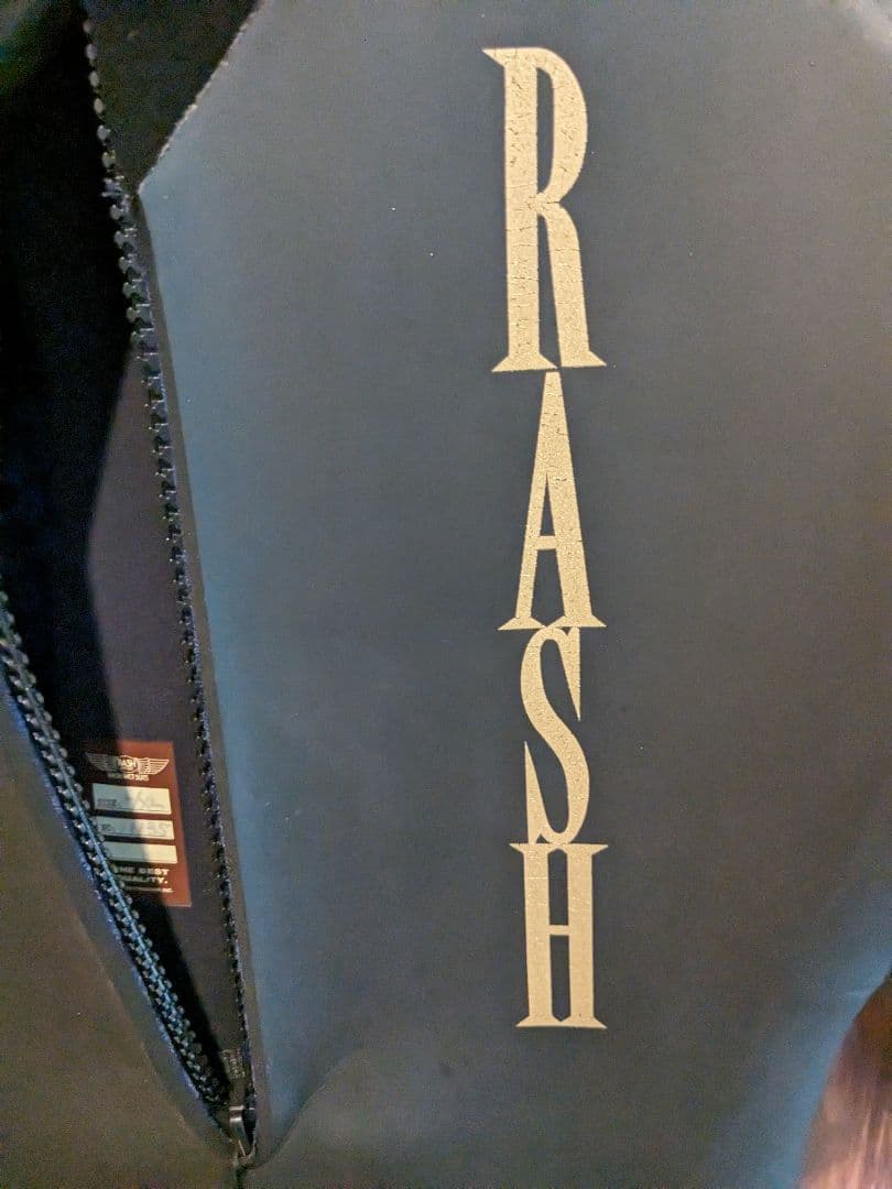 美品　RASH ウェットスーツ ブラック フルスーツ　既製　L-XL