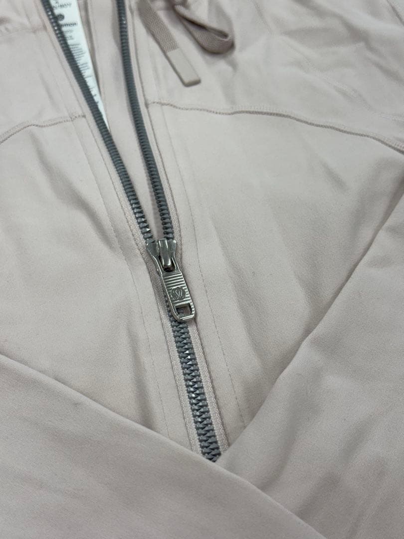【超美品】ルルレモン Define ジャケットNulu S