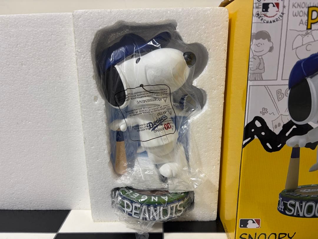 125個限定 ドジャース SNOOPY ボブルヘッド 9.5インチ スヌーピー