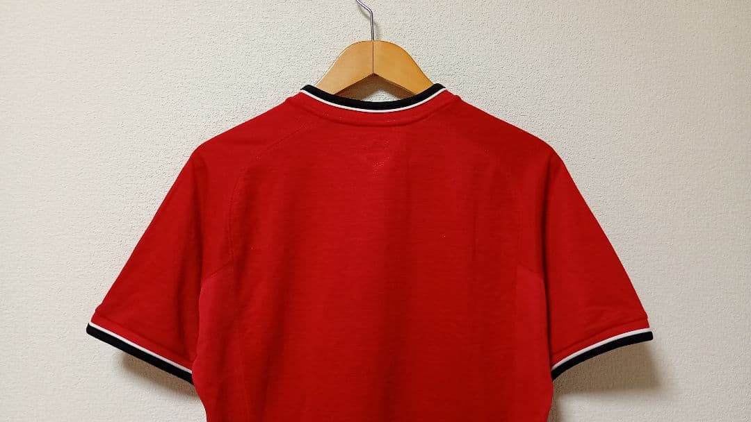 UMBRO　マンチェスターユナイテッド　ユニフォーム　シャツ