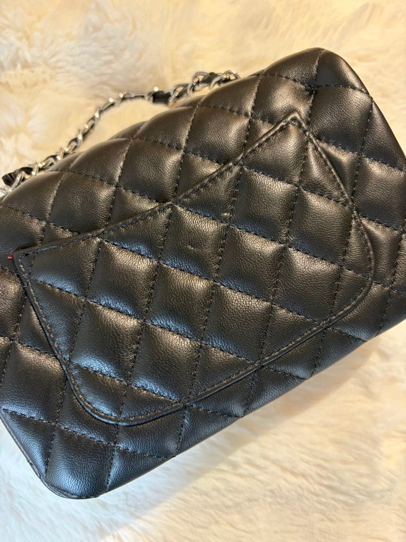CHANEL ブラック キルティング バッグ　ノベルティ
