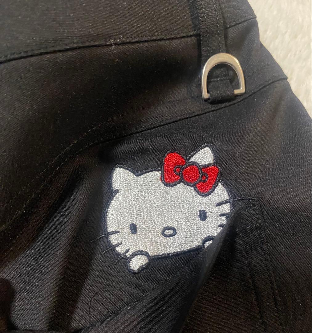 新品　キスオンザグリーン　ハローキティ　コラボ ショートパンツ