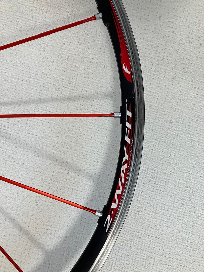 ULCRUM「フルクラム」　RACING　ZERO　2WAYFIT レッド