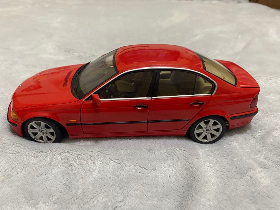 ミニカー UT  3er Reihe 3-series 1/18