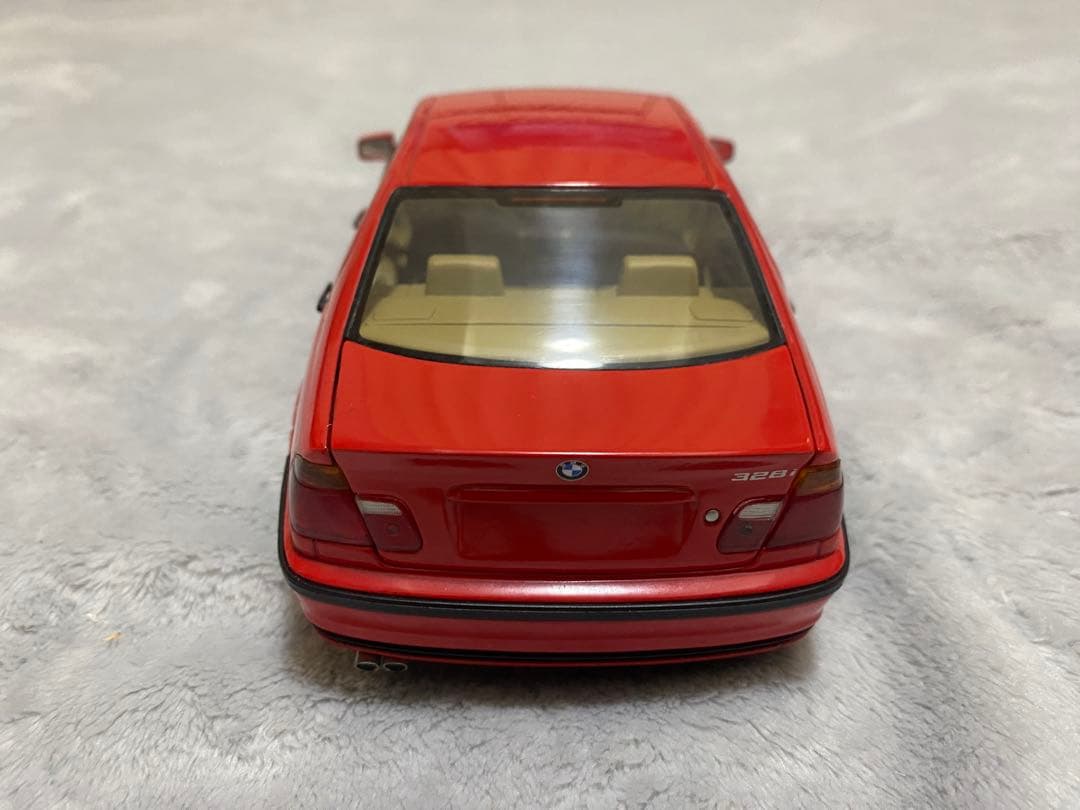 ミニカー UT  3er Reihe 3-series 1/18