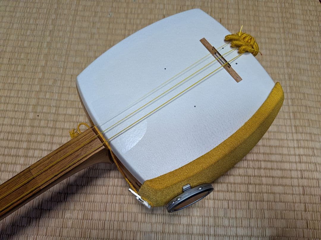 短棹三味線（三寸短）