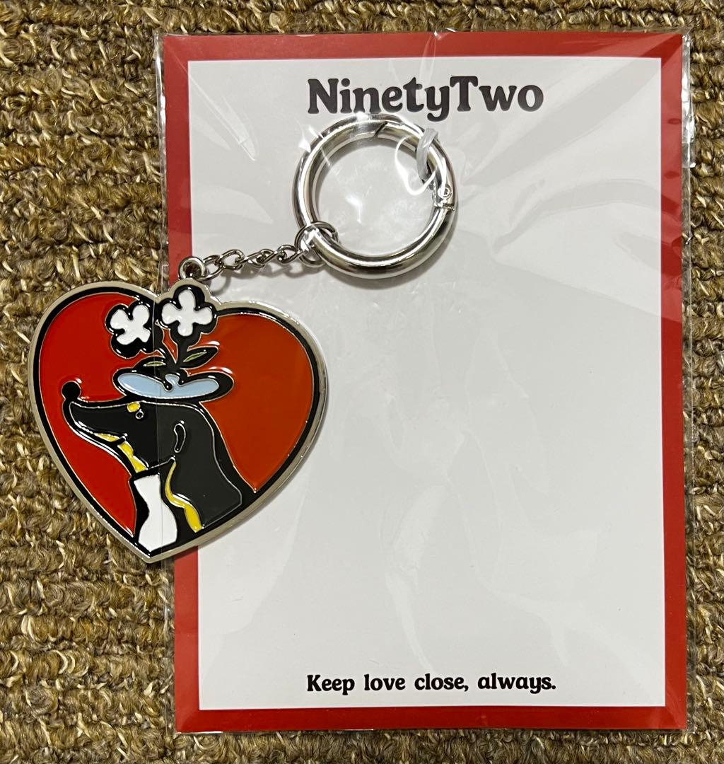 キーホルダー・アクリルキーホルダー NINETYTWO Keep love close,always