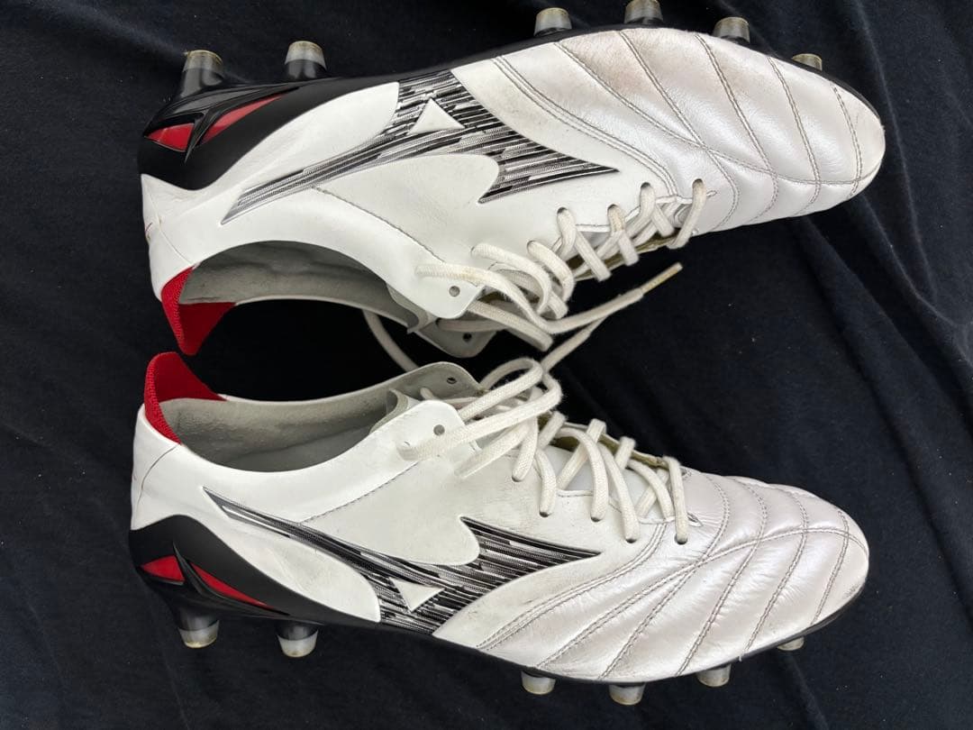 MIZUNO モレリアNeo4 25.5
