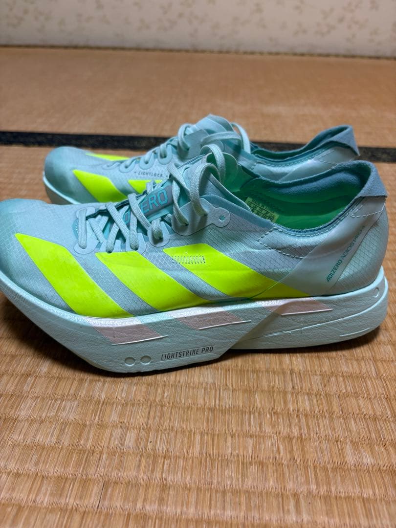 ま*ん様 【極美品・低走行距離】adidas ADIOS PRO 4 24.5c