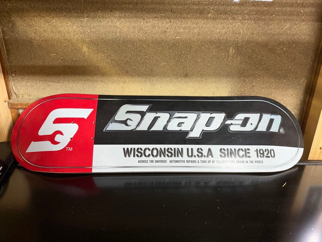 Snap-on スケートボードデッキ　スナップオン