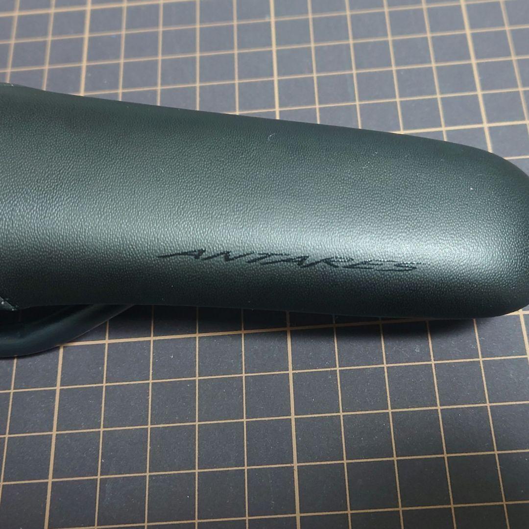 fi'zi:k フィジーク antares r7 アンタレス r7 サドル 黒